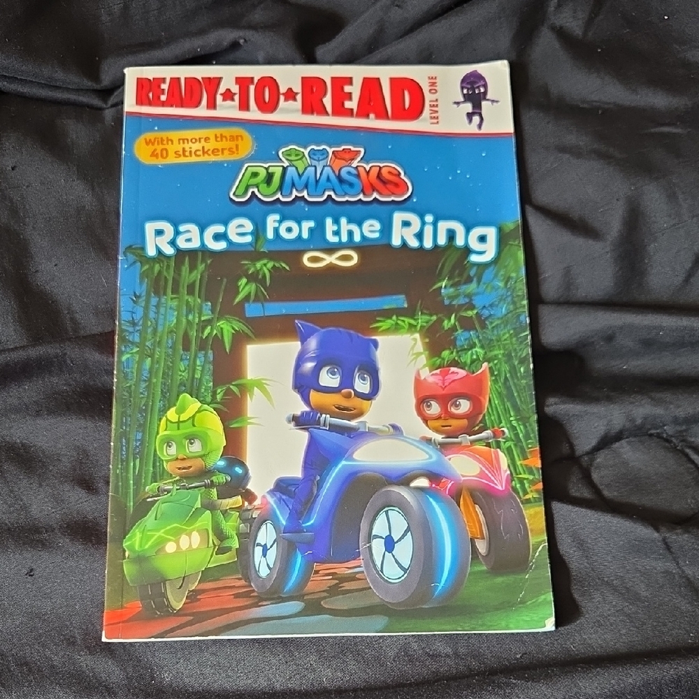 🩷3 For $10🩷Race for the Ring Book PJ Masks